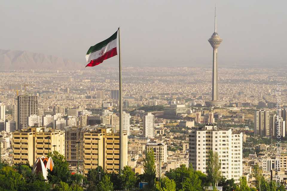 ئێران به‌هیچ شێوه‌یه‌ك داوای دیداری پزیشكیان‌و تره‌مپی نه‌كردوه‌