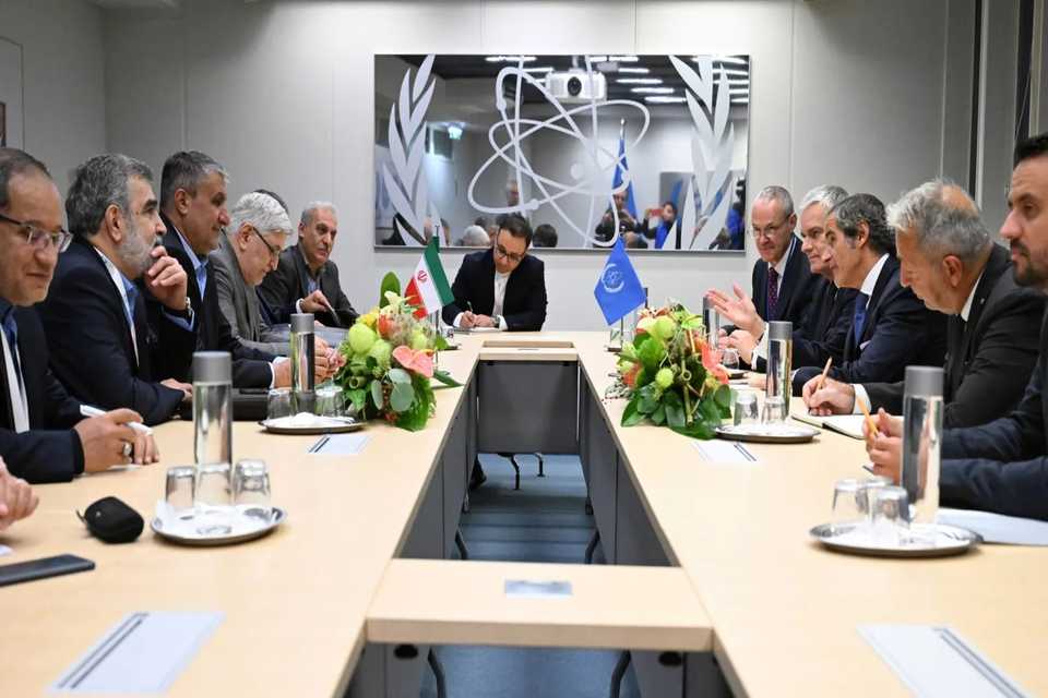 ئەمریکا دەیەوێت بەهەر شێوەیەک بێت ئێران بگەڕێنێتەوە سەر مێزی گفتوگۆ