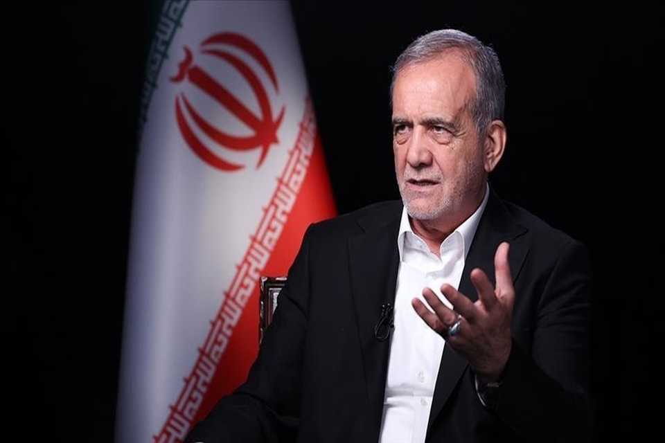 پزیشکیان: ئیسرائیل هەوڵی کوشتنی داوم