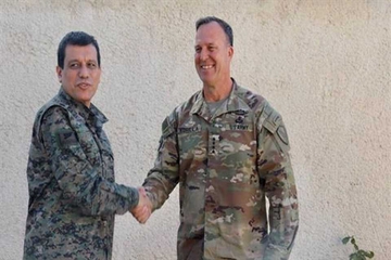 فەرماندەی ناوەندی ئەمریکا لەگەڵ مەزڵوم عەبدی كۆبووەوە