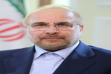  محەممەد باقر قالیباف: بڕیاری حکومەتی لوبنان بۆ ڕاگرتنی گەشتە ئاسمانییەکانی نێوان ئێران‌و بەیروت لەژێر کاریگەریی ئەمریکادایە
