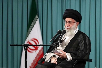 ئایەتوڵڵا خامنەیی:ئەم باندە خراپەکارە دەبێت لە فەڵەستین ڕیشەکێش بکرێت